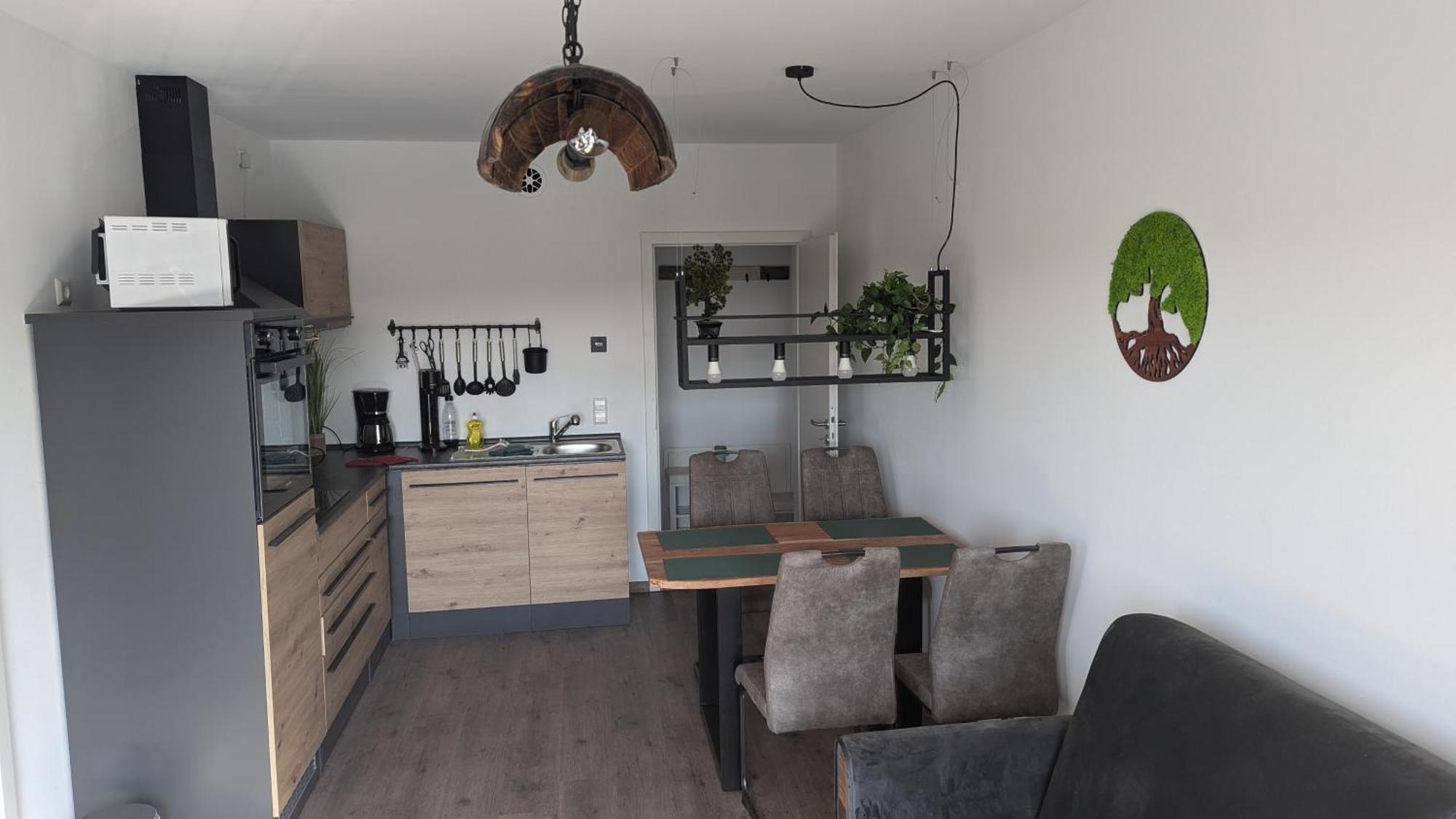Lehmann 2 Apartment