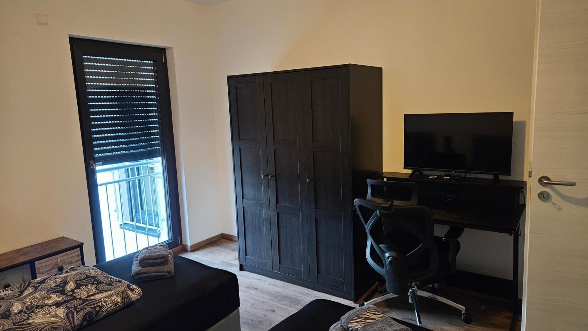 Lehmann 2 Apartment